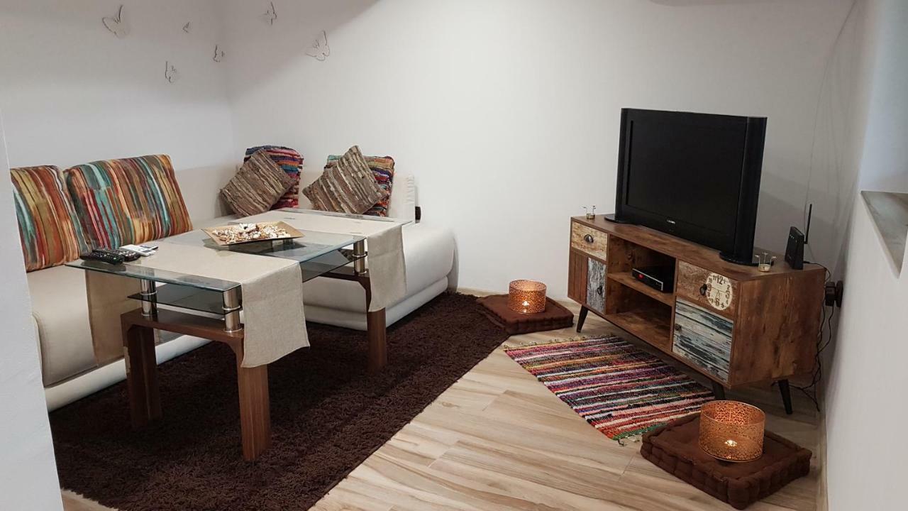 Arts Guest House -Beautiful Villa For 6 Persons Veliko Tarnovo Eksteriør billede